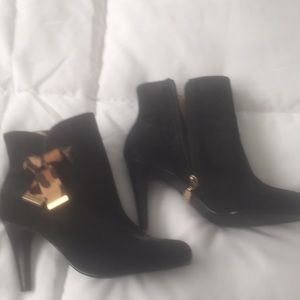 Heeled boots